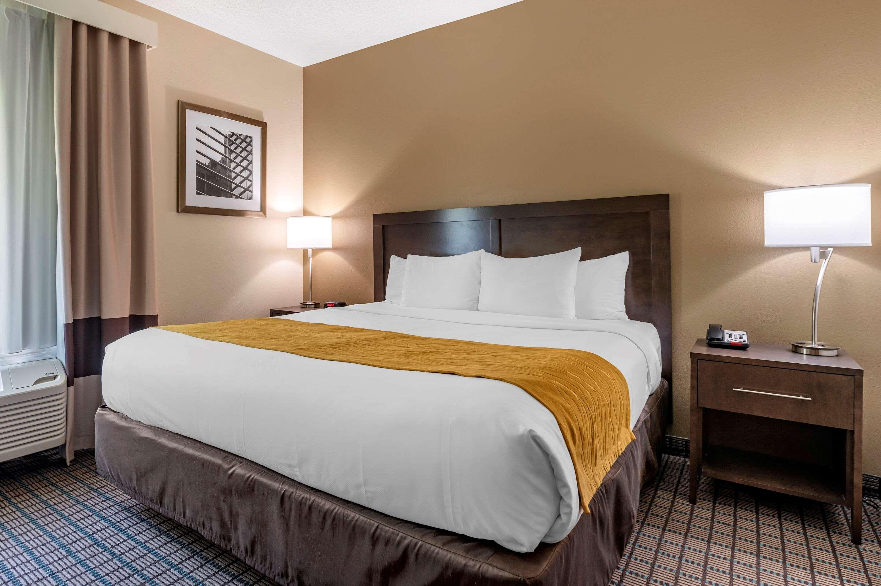 Comfort Inn & Suites Cincinnati Dış mekan fotoğraf